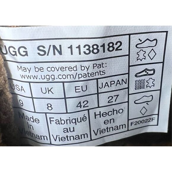 UGG Finnick Leather Boot in Chestnut NWOB Size 9 - Picture 8 of 9